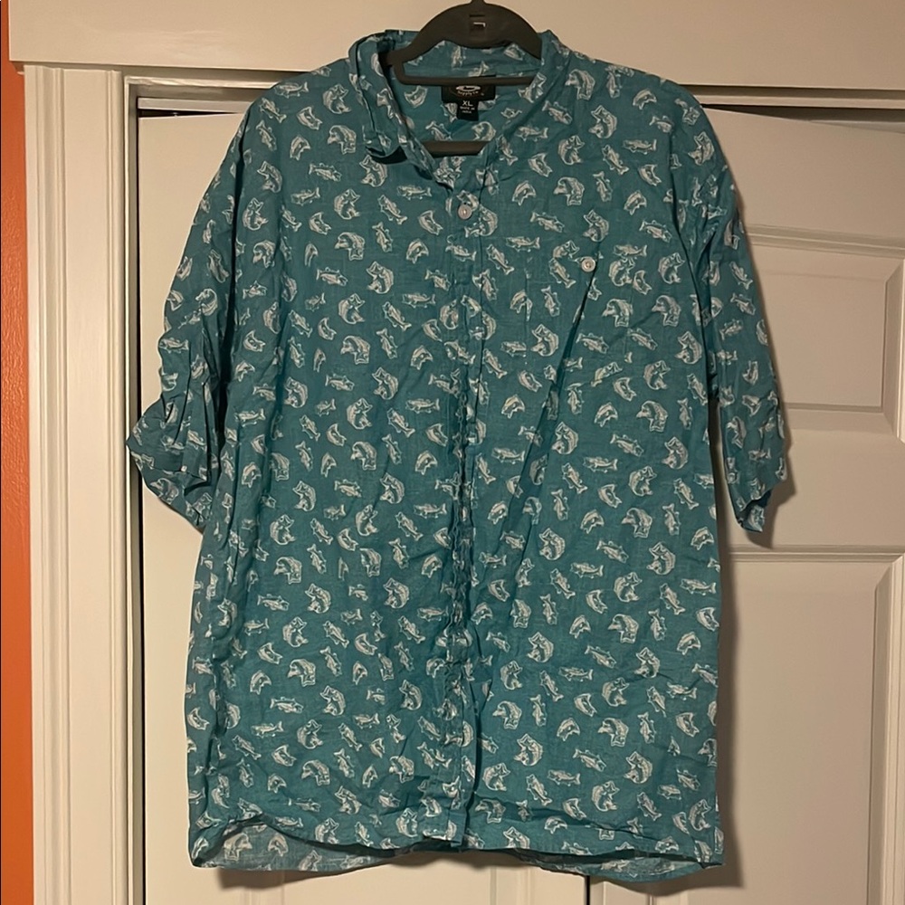NWOT men’s shirt